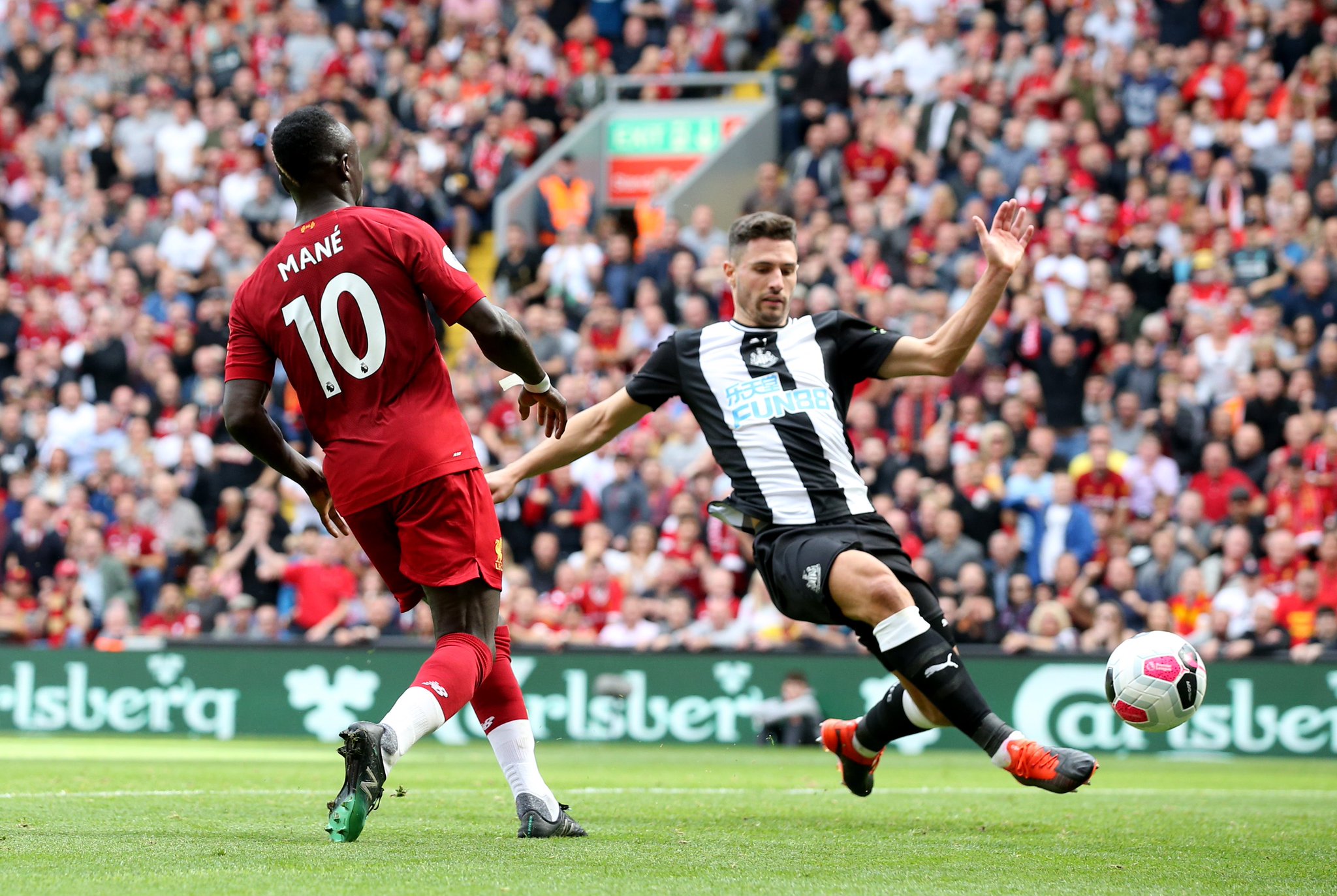 的中轴球员 的中轴球员